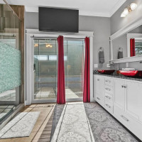 Farmhouse Master Bath