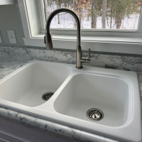 Standard Sink and Faucet 