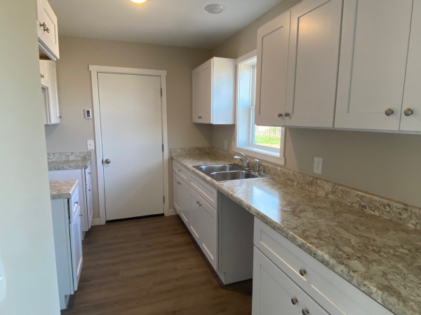 Woodbury Lot 42 Kitchen