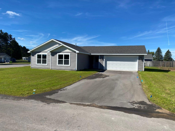 Woodbury Estates lot 47 Model 