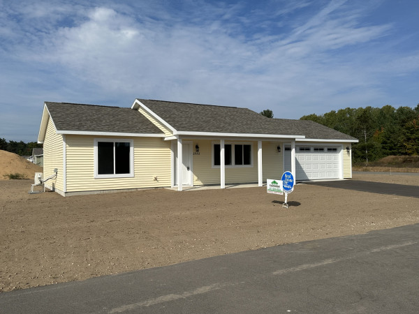 Wistrand Woods Lot 41 Exterior