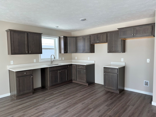Wistrand Woods Lot 40 Kitchen - Hickory Cabinets