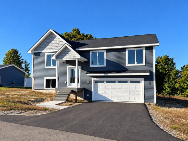 Woodbury lot 94 Exterior
