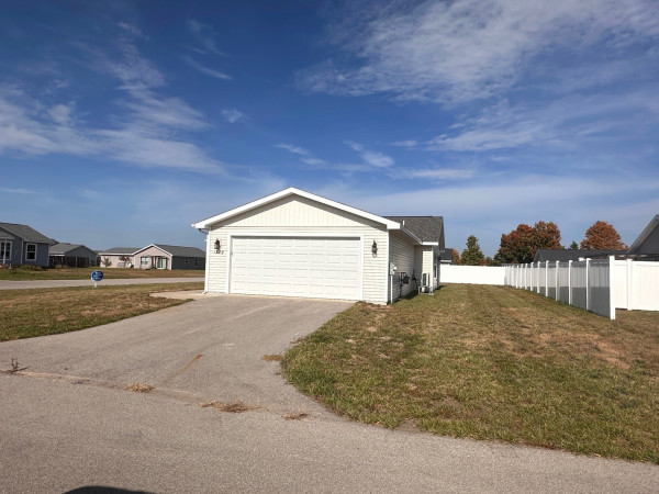 Woodbury Lot 41 Exterior 