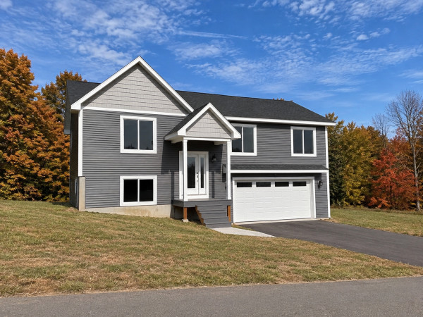 Woodbury Lot 94