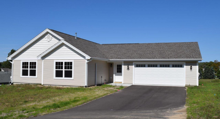Heritage Estates lot 194 Exterior